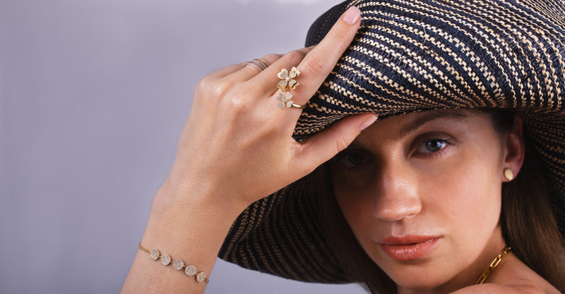 DIAMOND FLORAL RING