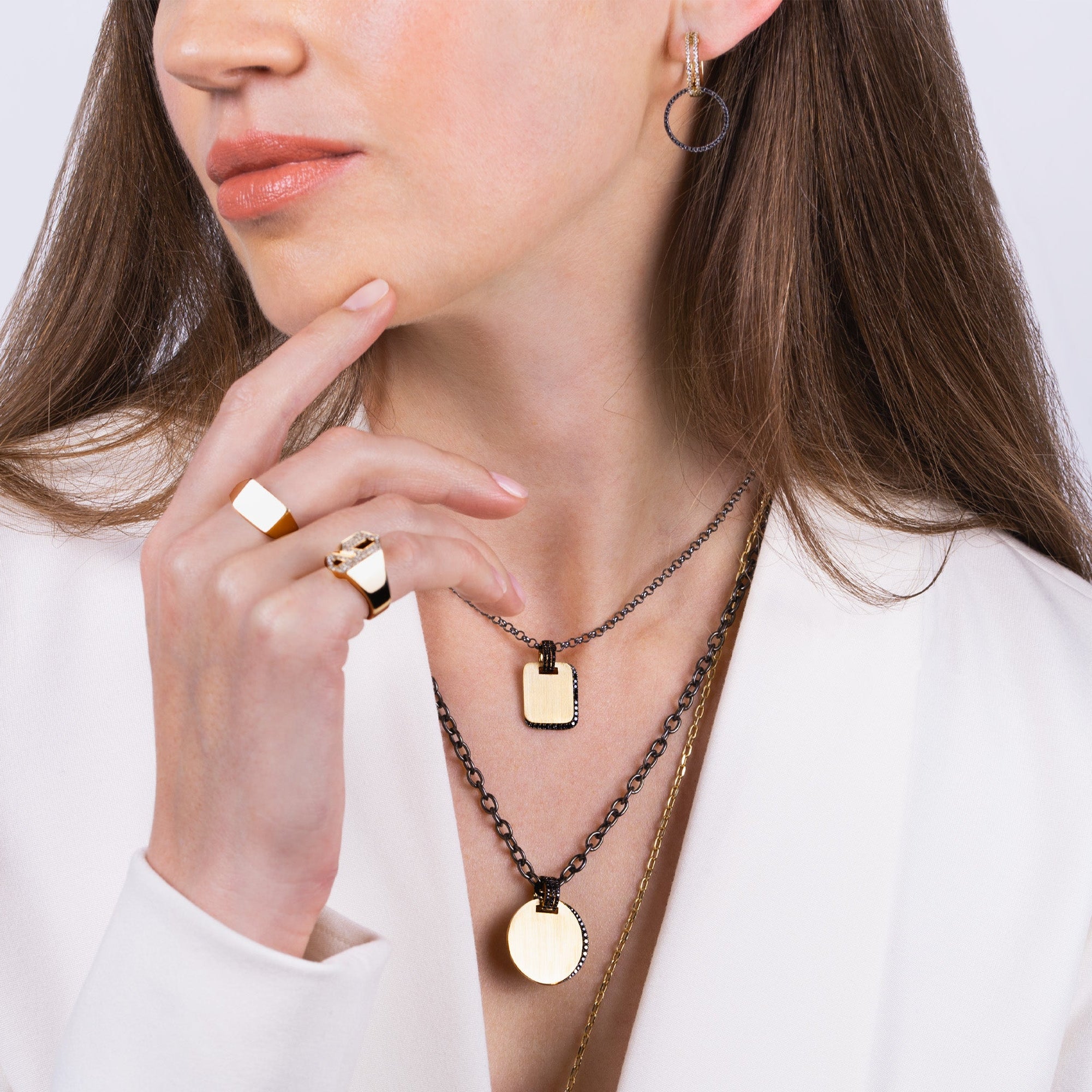 BLACK DIAMOND SHADOW PENDANT