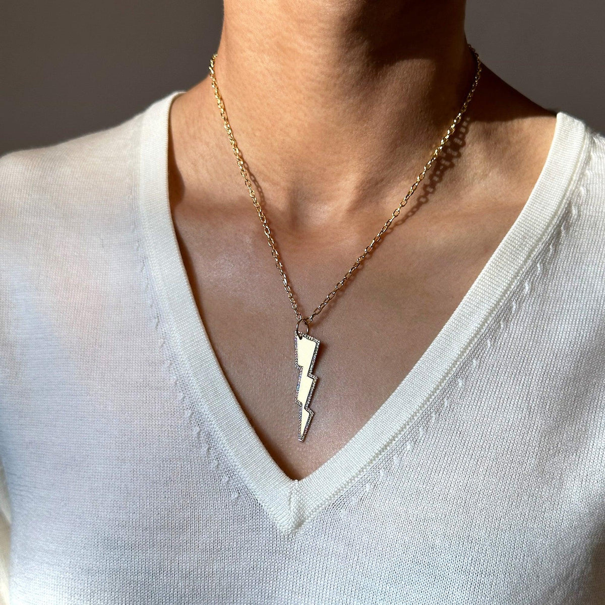 LIGHTNING BOLT PENDANT