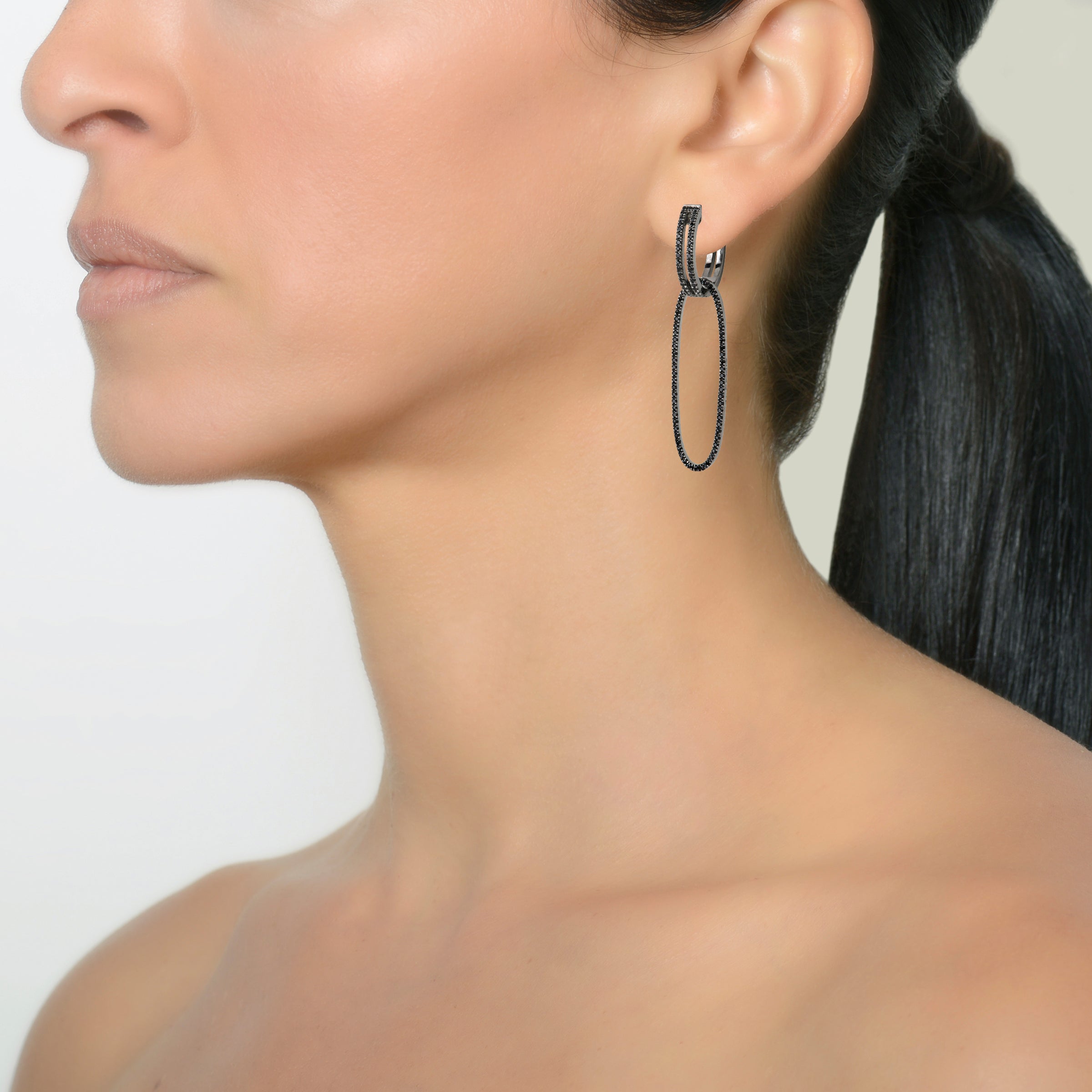 BLACK SPINEL OPEN BAR HUGGIES w/ REVERSIBLE WHITE SAPPHIRE & BLACK SPINEL OVAL EARRING EXTENSIONS